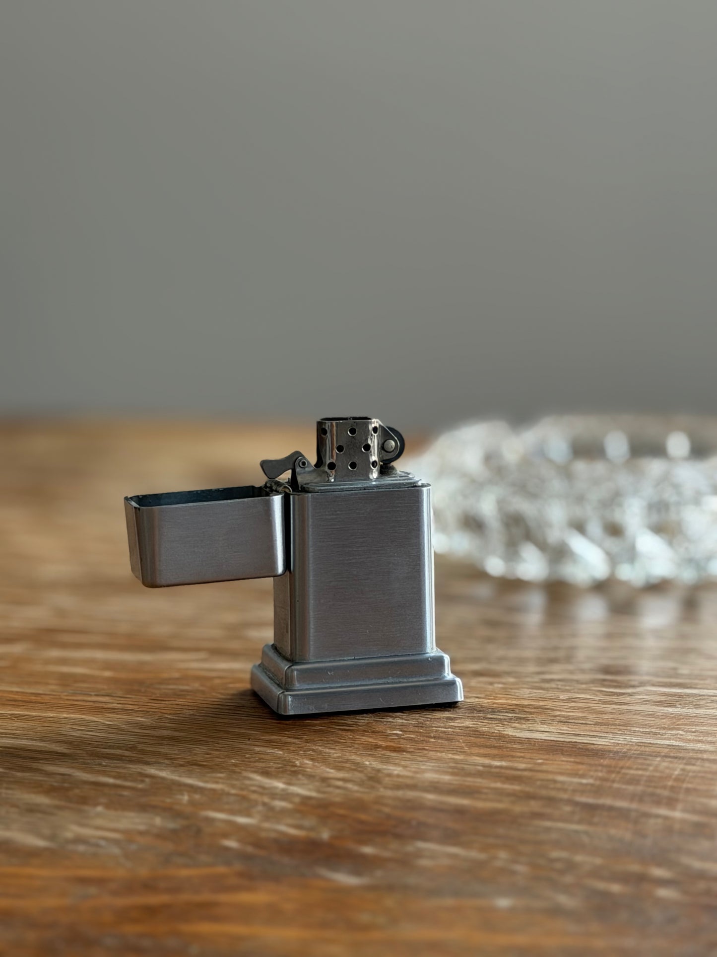 VINTAGE TABLE LIGHTERS