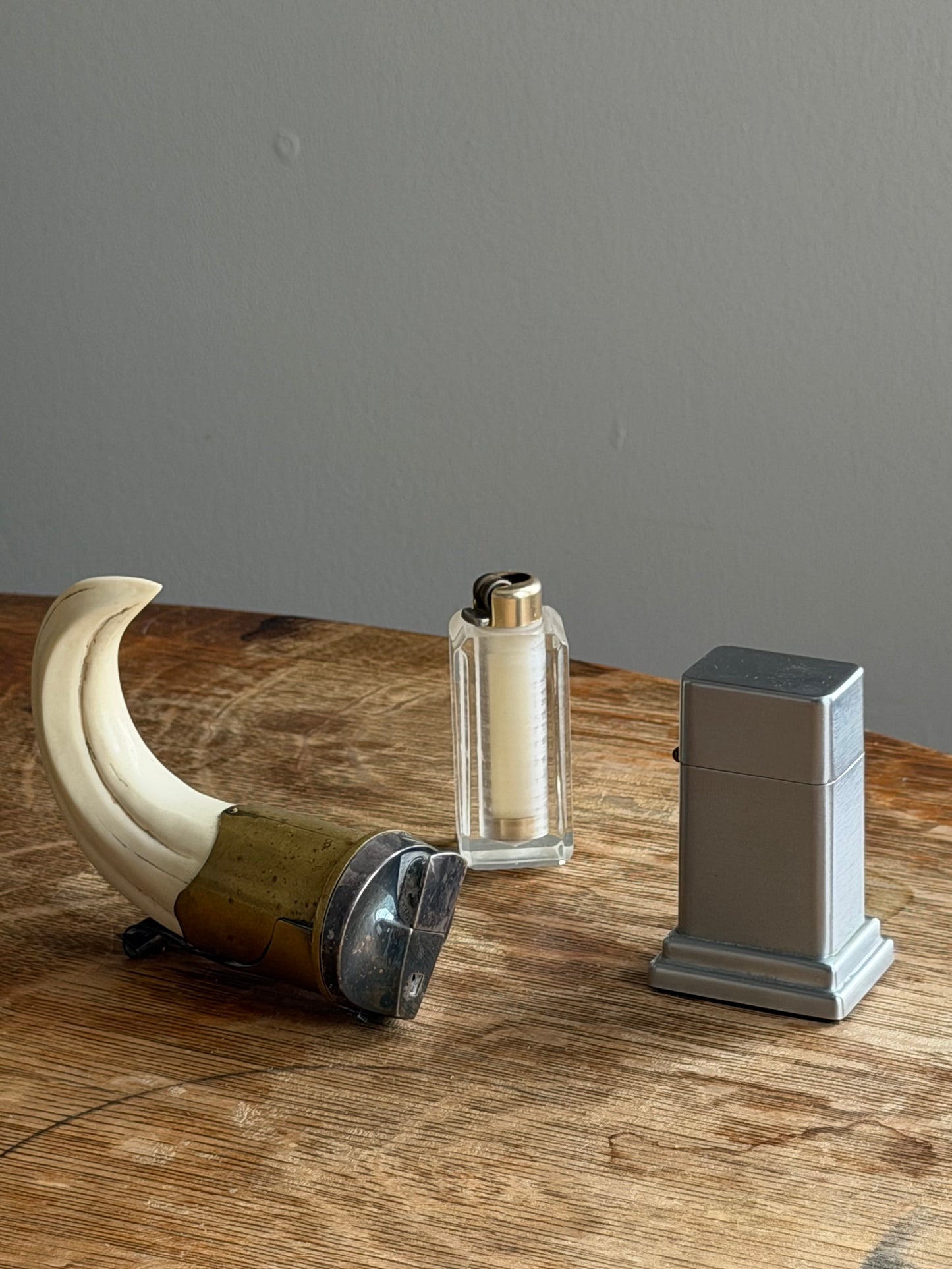 VINTAGE TABLE LIGHTERS